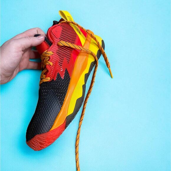 Adidas x Disney Mr. Incredible NWT Dame 8 Red Yellow Basketball Sneakers 5Y - Picture 5 of 15